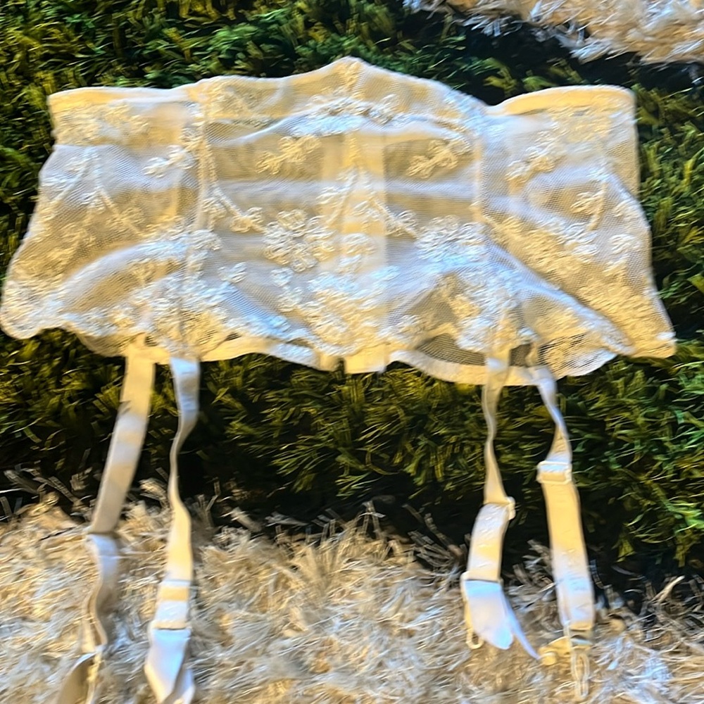 La Perla Garter Belt